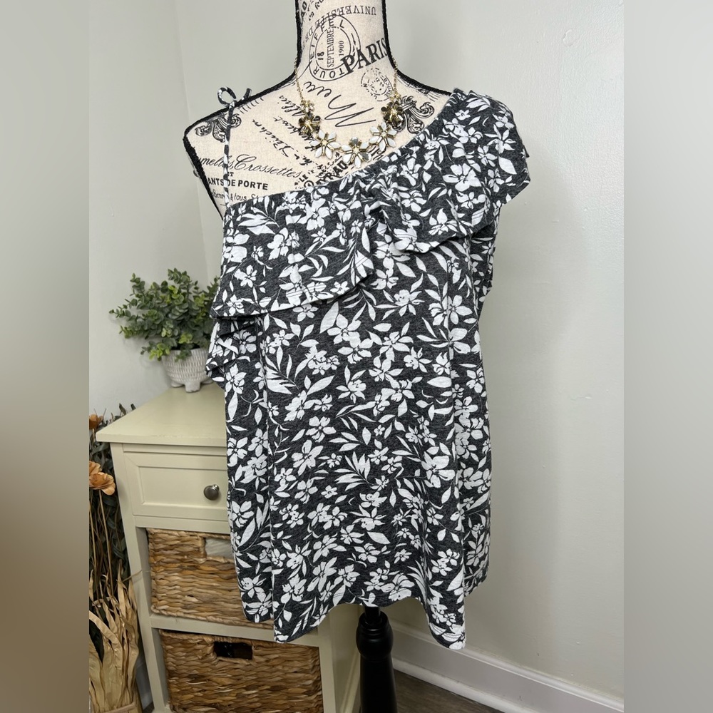 Old Navy Off Shoulder Top